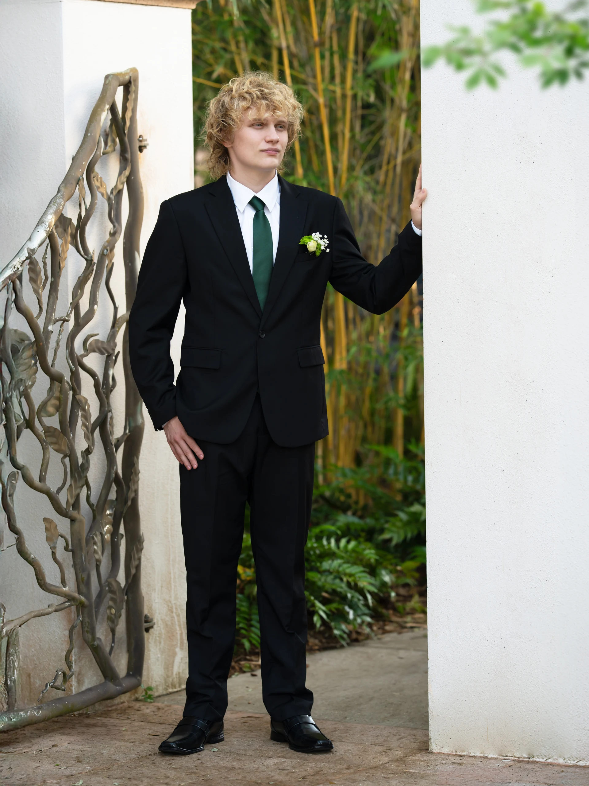 Daniel's Prom Pictures 2025 — photograph 17 by Irina Chernousova